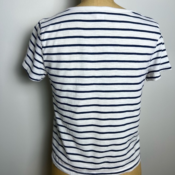 Old Navy navy and white striped women’s v-neck t-shirt XS 
Tee - Picture 3 of 5